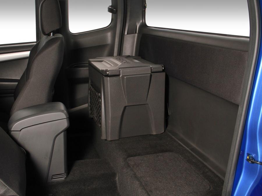  Isuzu KB 300 Extended Cab 2013 года  (фото 11 из 12)